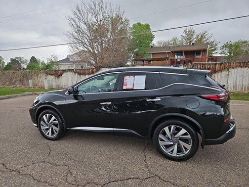 Magnetic Black Pearl 2021 Nissan Murano SL Intelligent AWD