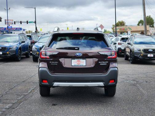 2025 Subaru Outback Touring