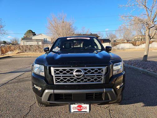 2022 Nissan Frontier SV