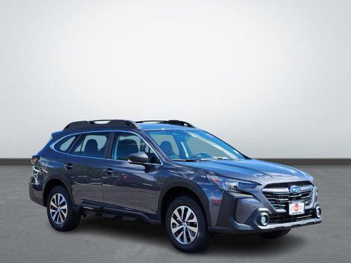 2025 Subaru Outback Base