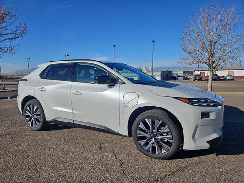 2026 Subaru Solterra Limited