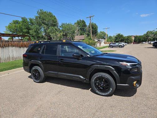 Crystal Black Silica 2026 Subaru Outback Wilderness