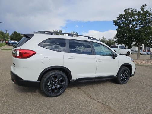Crystal White Pearl 2026 Subaru Ascent Onyx Edition Touring 7-Passenger