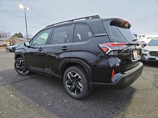 2025 Subaru Forester Hybrid Premium