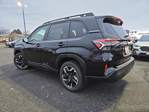 2025 Subaru Forester Hybrid Premium