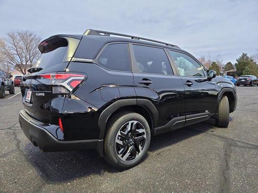 2025 Subaru Forester Hybrid Premium