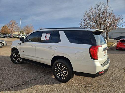 2021 GMC Yukon 4WD AT4