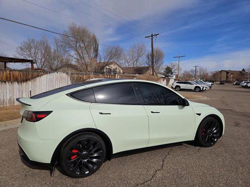 2023 Tesla Model Y Performance Dual Motor All-Wheel Drive