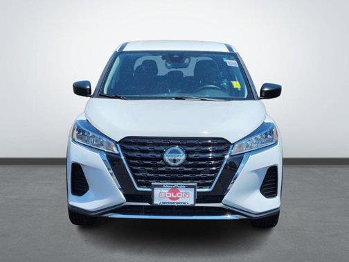 2021 Nissan Kicks S
