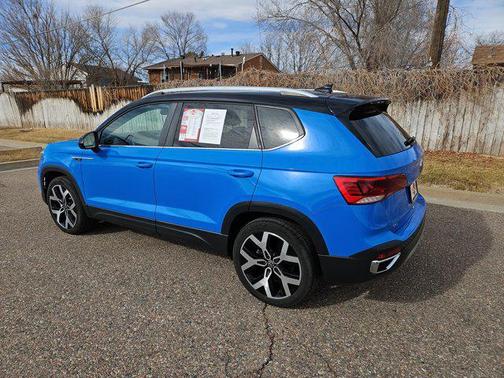 2023 Volkswagen Taos 1.5T SEL