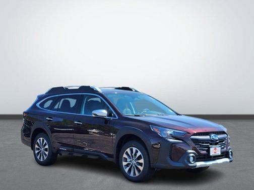 2025 Subaru Outback Touring