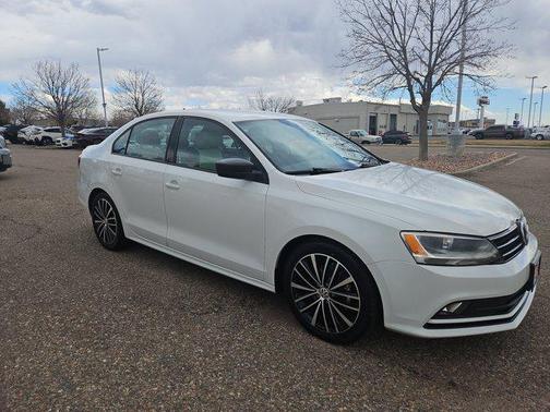 2016 Volkswagen Jetta 1.8T Sport