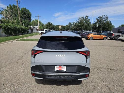 Wolf Gray 2023 Kia Sportage X-Line