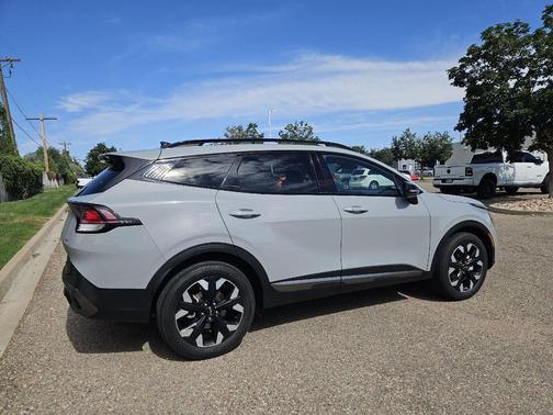 Wolf Gray 2023 Kia Sportage X-Line