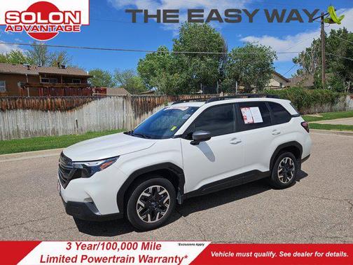 Crystal White Pearl 2025 Subaru Forester Premium