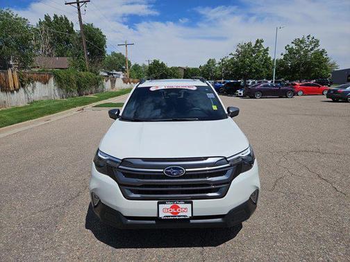 Crystal White Pearl 2025 Subaru Forester Premium