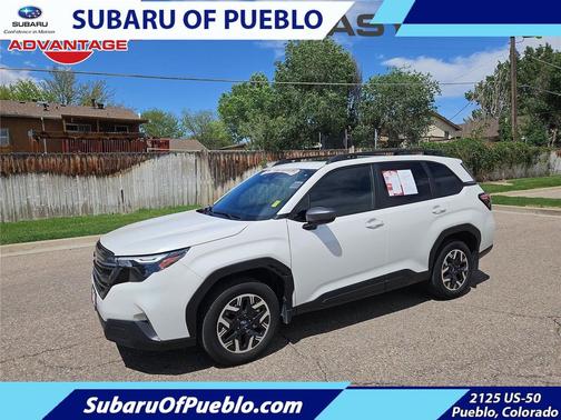 Crystal White Pearl 2025 Subaru Forester Premium