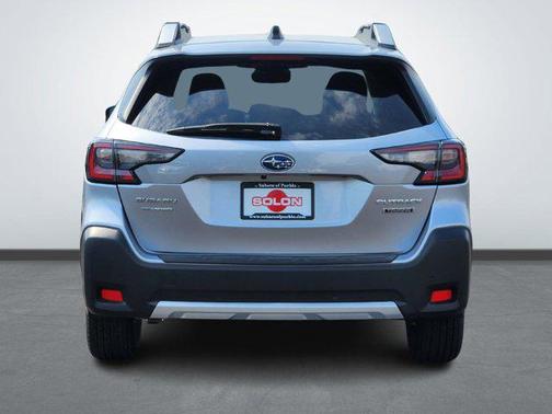 2023 Subaru Outback Touring