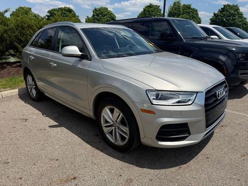 Brilliant Black 2017 Audi Q3 2.0T Premium