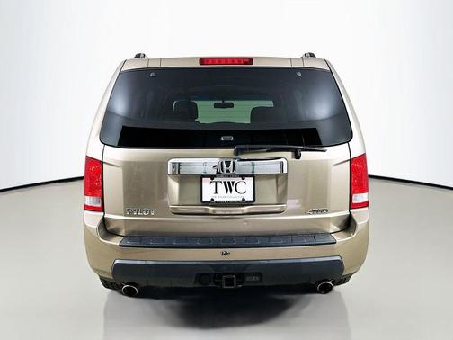 Mocha Metallic 2010 Honda Pilot EX-L