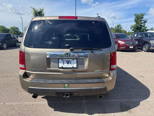 Mocha Metallic 2010 Honda Pilot EX-L
