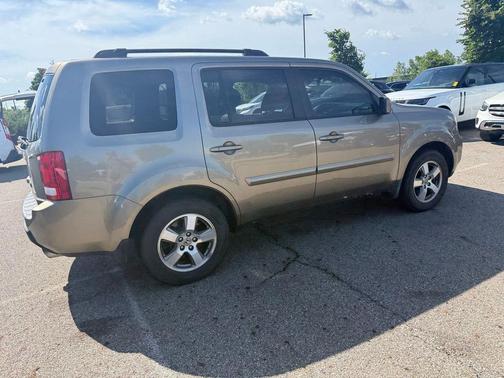 Mocha Metallic 2010 Honda Pilot EX-L