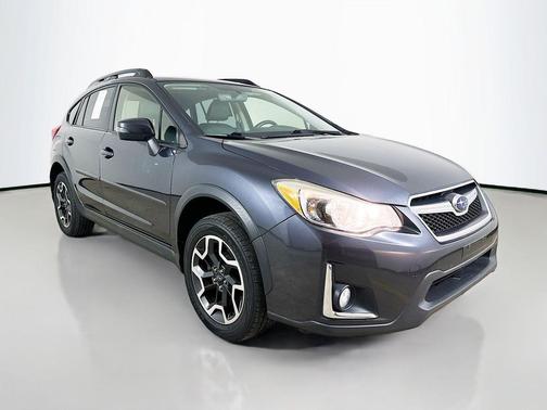 Dark Gray Metallic 2017 Subaru Crosstrek 2.0i Limited