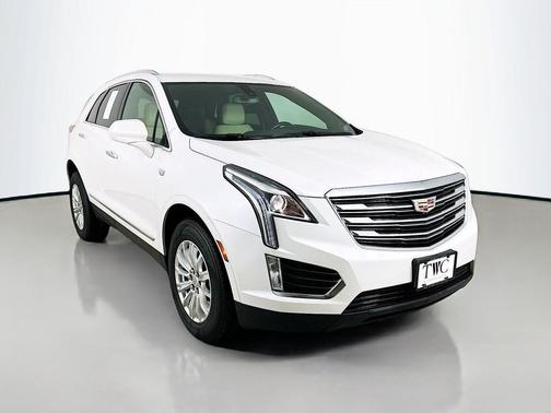 Crystal White Tricoat 2019 Cadillac XT5 Base