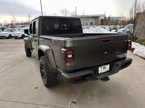 2024 Jeep Gladiator Willys