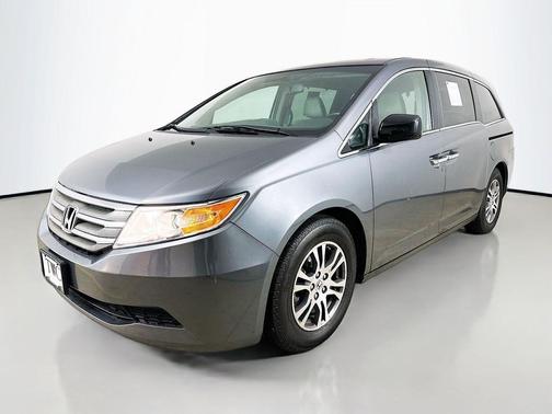 Polished Metal Metallic 2011 Honda Odyssey EX-L