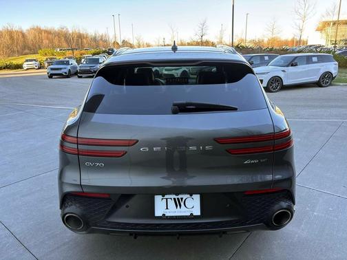 2022 Genesis GV70 3.5T AWD Sport