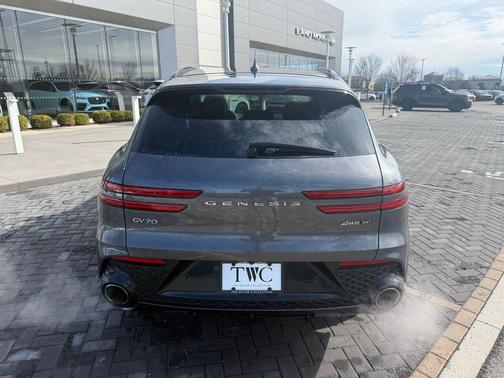 2022 Genesis GV70 3.5T AWD Sport
