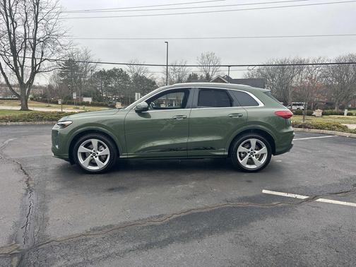 2025 Audi Q5 Prestige TFSI quattro S tronic