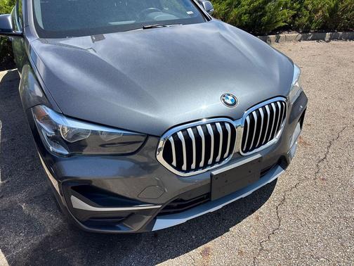 Mineral Gray Metallic 2021 BMW X1 xDrive28i