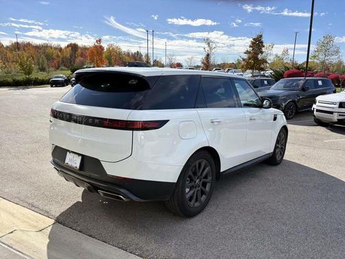 2025 Land Rover Range Rover Sport P360 S