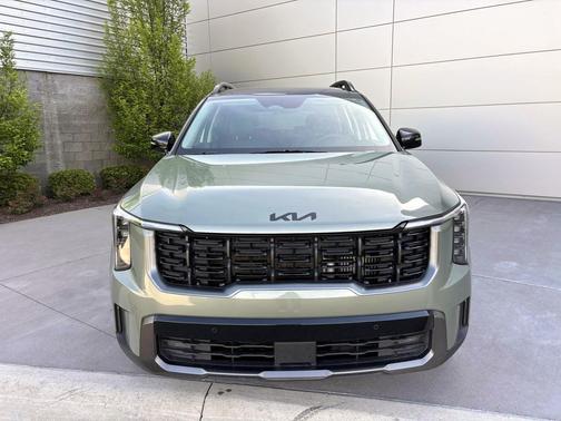 Jungle Green 2025 Kia Sorento EX