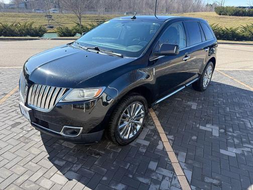 2011 Lincoln MKX Base
