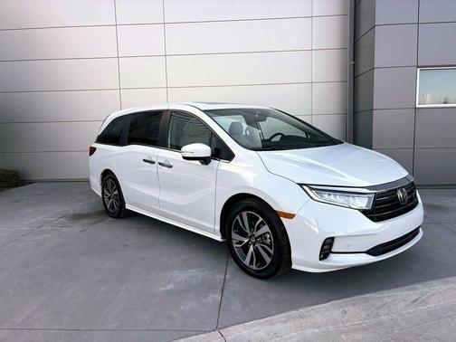2024 Honda Odyssey Touring