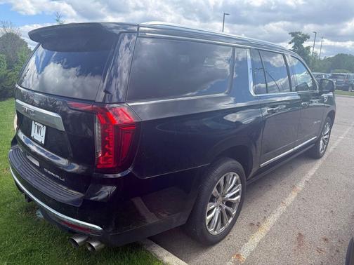 Onyx Black 2021 GMC Yukon XL Denali