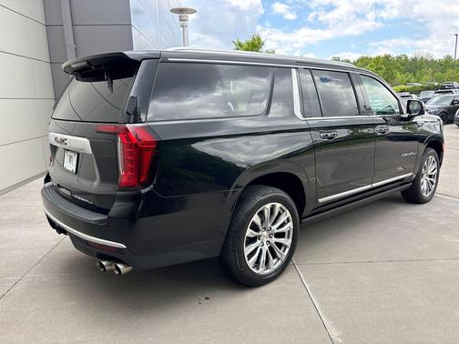 Onyx Black 2021 GMC Yukon XL Denali