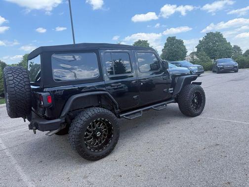 Black Clearcoat 2018 Jeep Wrangler Unlimited Sport