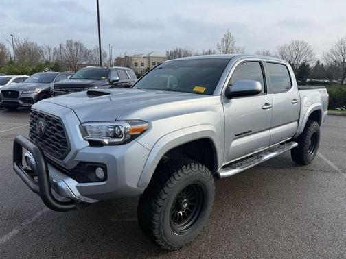 2022 Toyota Tacoma TRD Sport