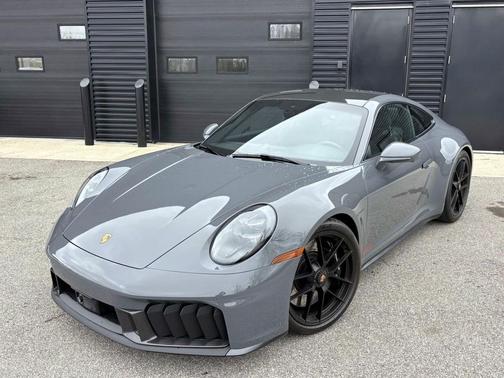 2026 Porsche 911 Carrera GTS