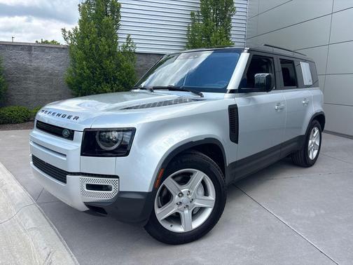 Indus Silver Metallic 2020 Land Rover Defender 110 SE