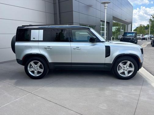 Indus Silver Metallic 2020 Land Rover Defender 110 SE
