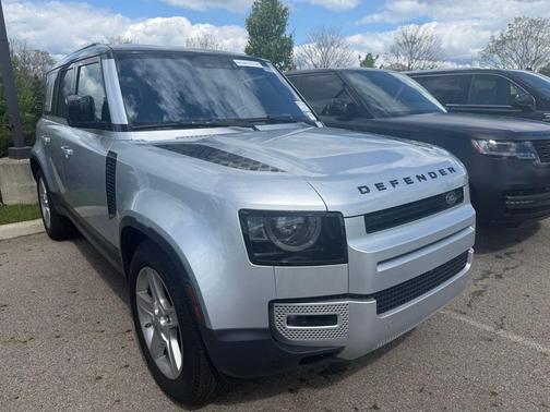 Indus Silver Metallic 2020 Land Rover Defender 110 SE