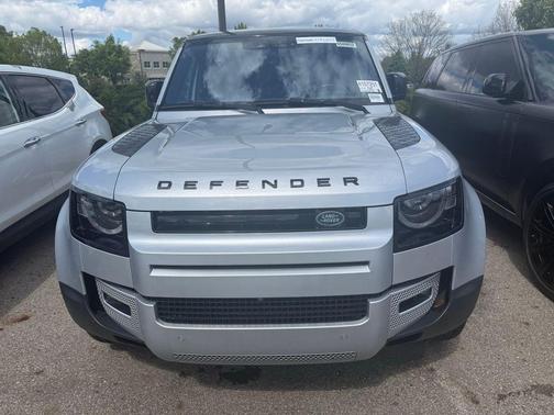 Indus Silver Metallic 2020 Land Rover Defender 110 SE