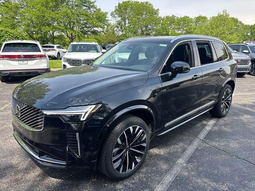 Onyx Black Metallic 2026 Volvo XC90 Plus, B6 AWD Gas (mild hybrid), Gasoline, Bright, 7 Seats
