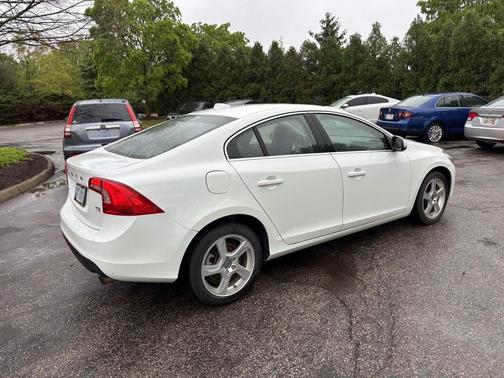 Ice White 2012 Volvo S60 T5