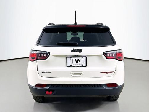 White Clearcoat 2020 Jeep Compass Trailhawk